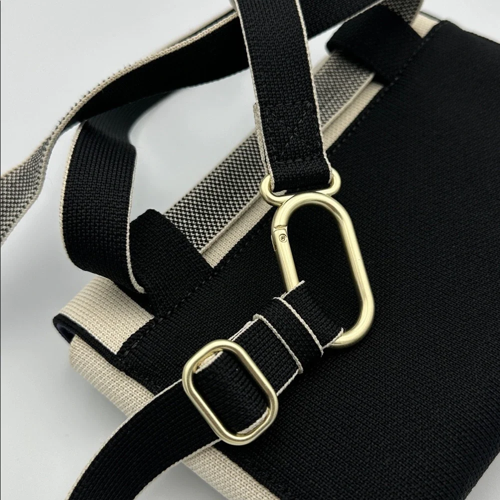 Rothy’s Belt Bag Cream Black NWOT - Picture 6 of 8